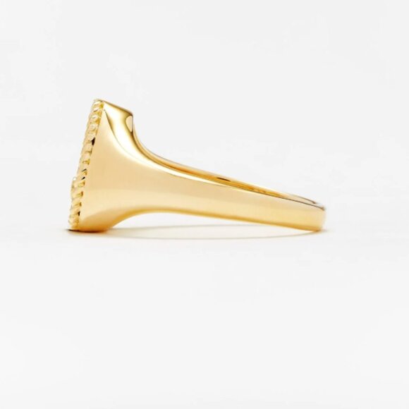 Yvonne Leon Baby Signet Pear Ring - Coral - Picture 4 of 7